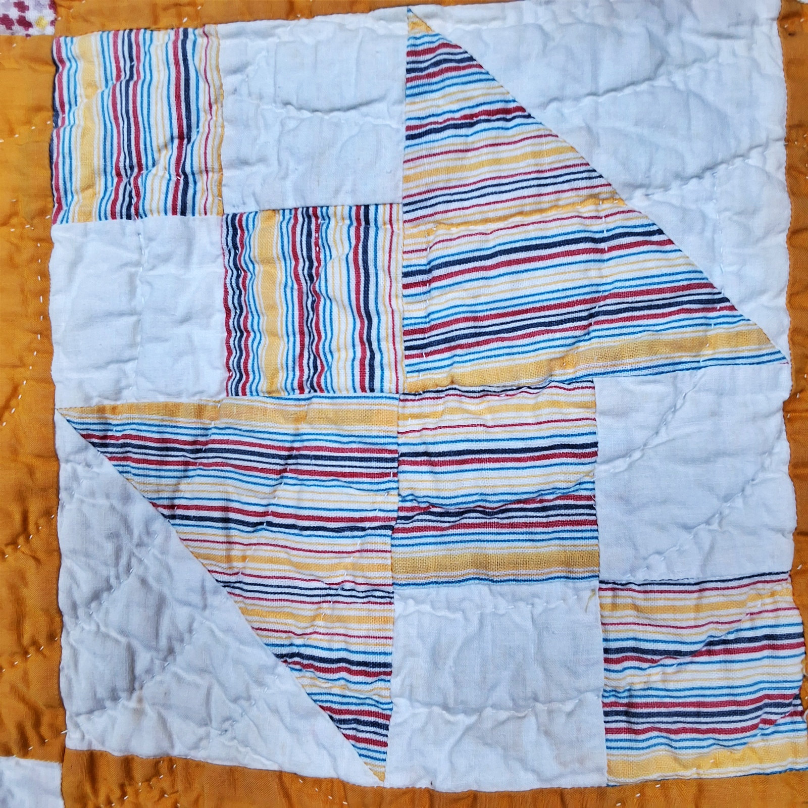 Vintage c1940 Hour Glass Quilt