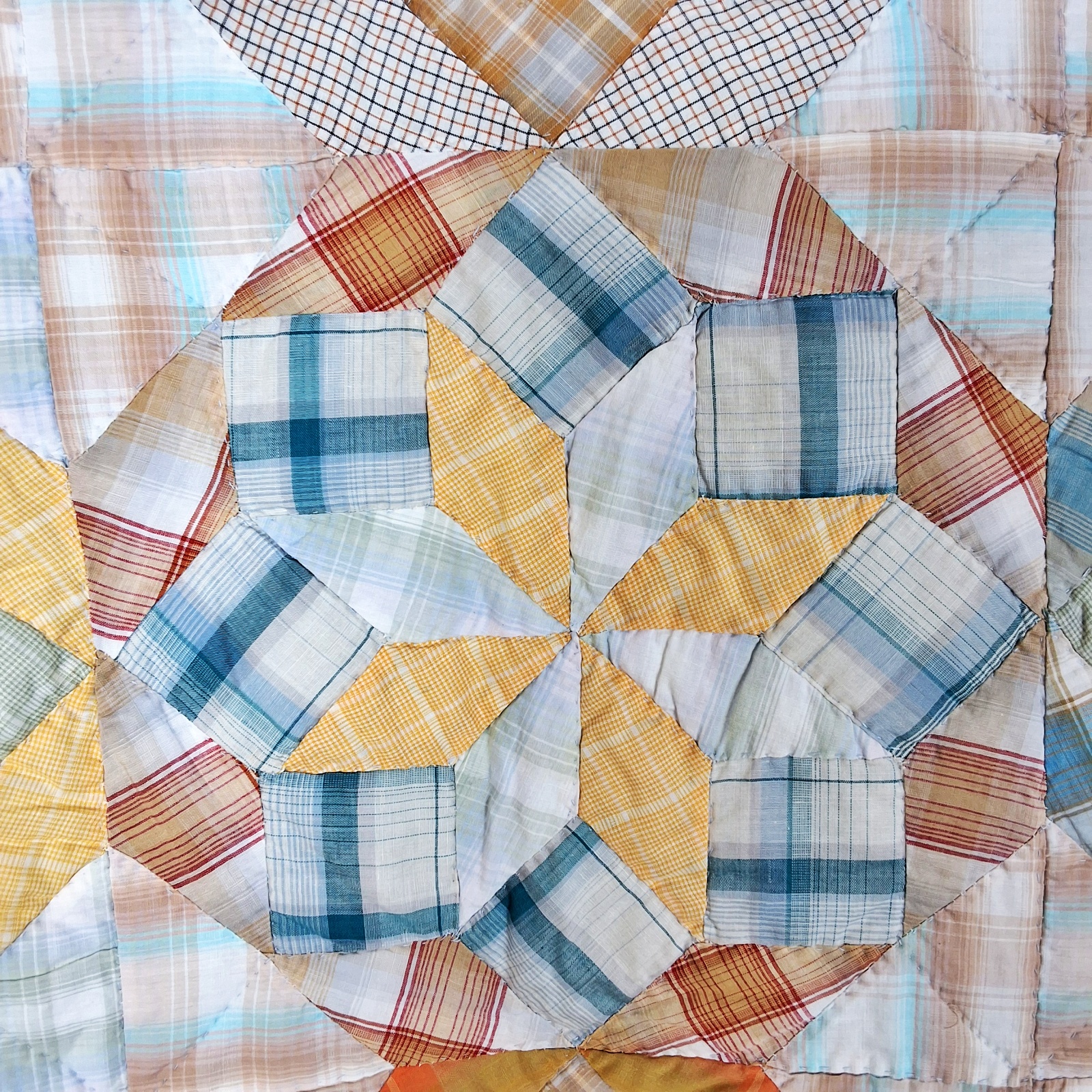 Vintage c1970 Rolling Star Quilt