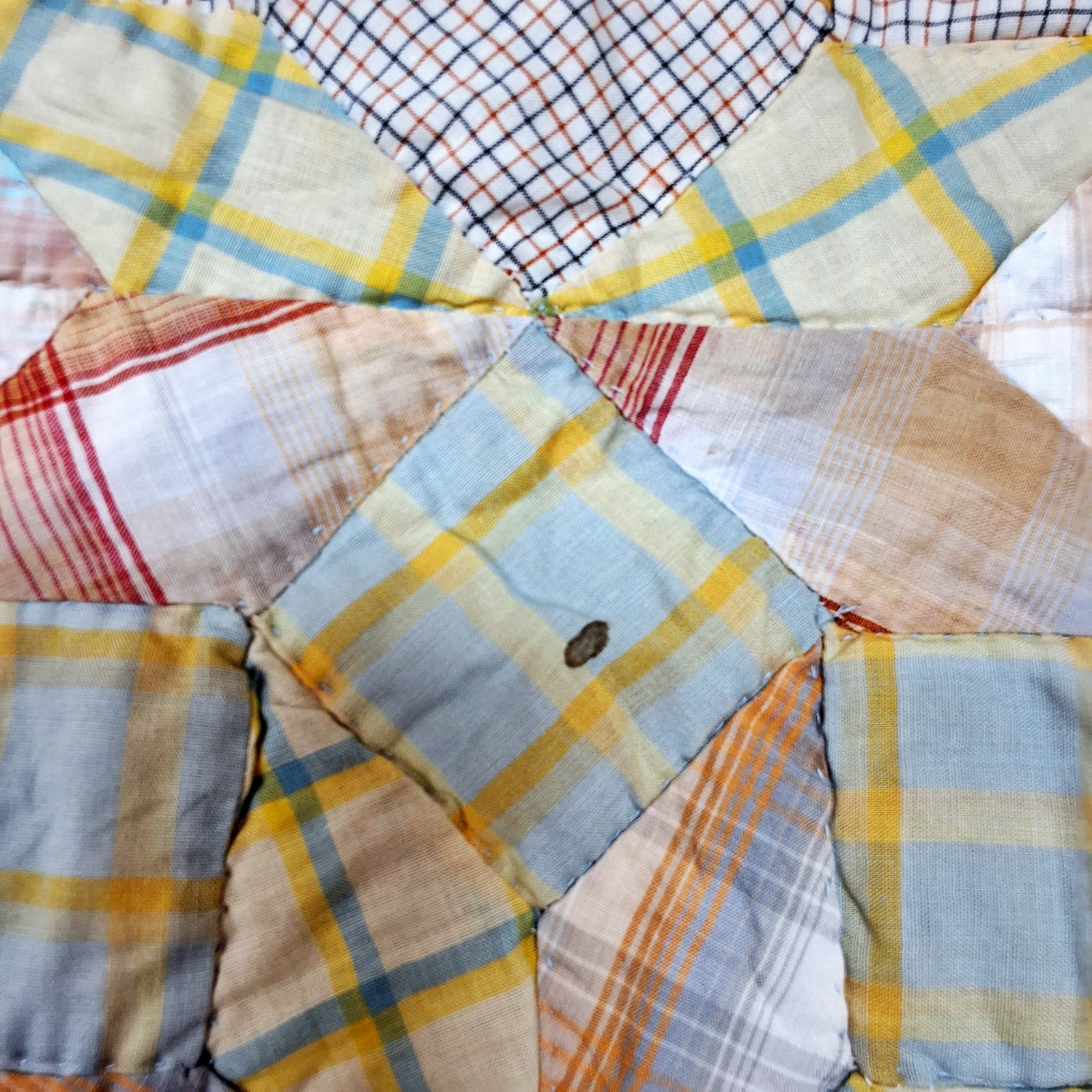 Vintage c1970 Rolling Star Quilt