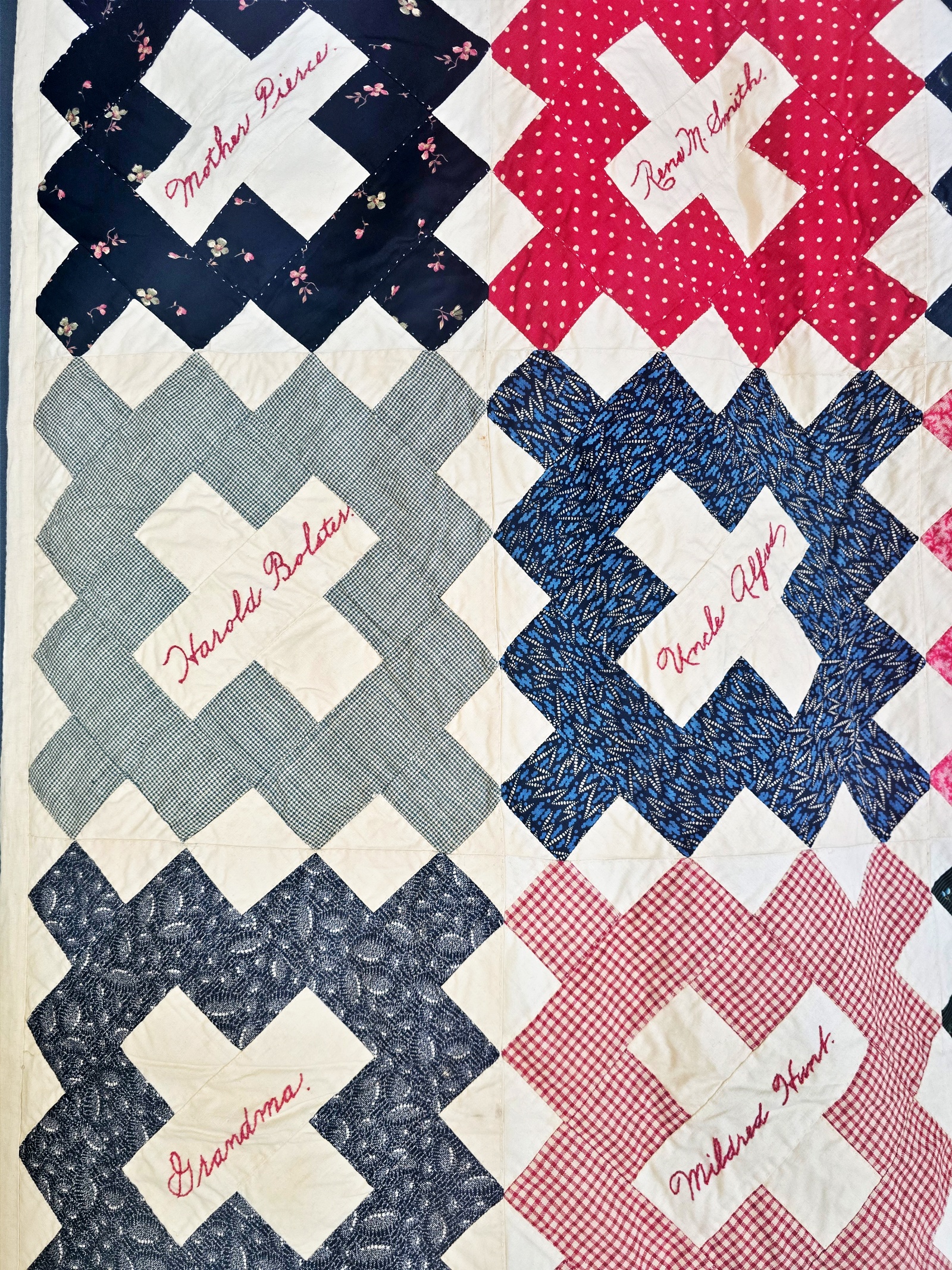 Vintage c1930 Friendship Quilt
