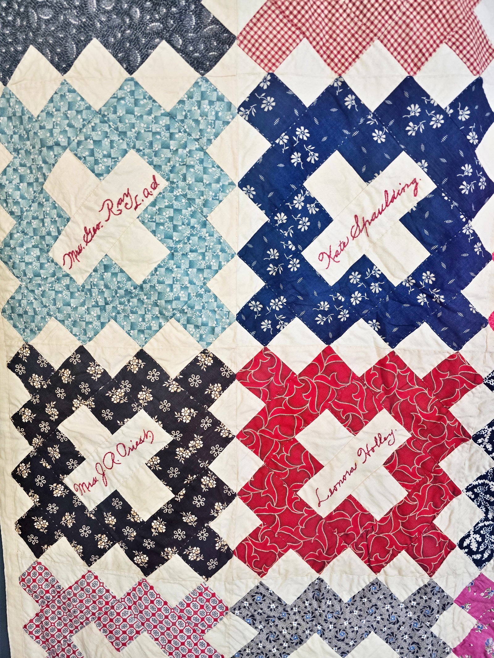 Vintage c1930 Friendship Quilt