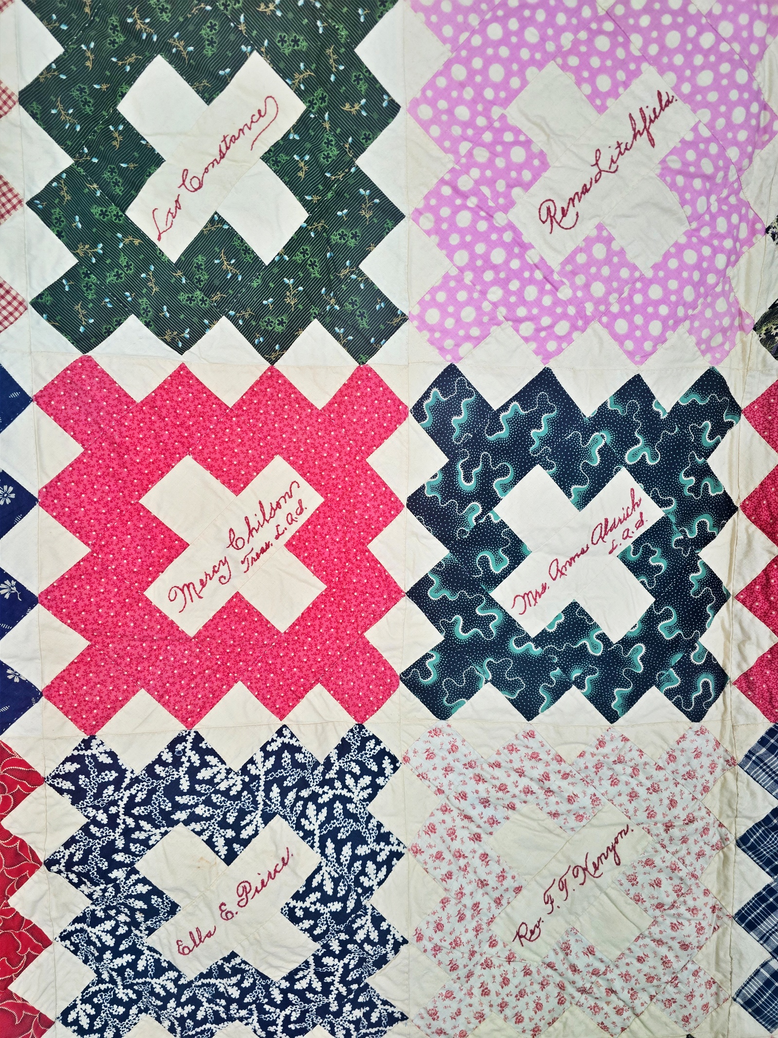 Vintage c1930 Friendship Quilt