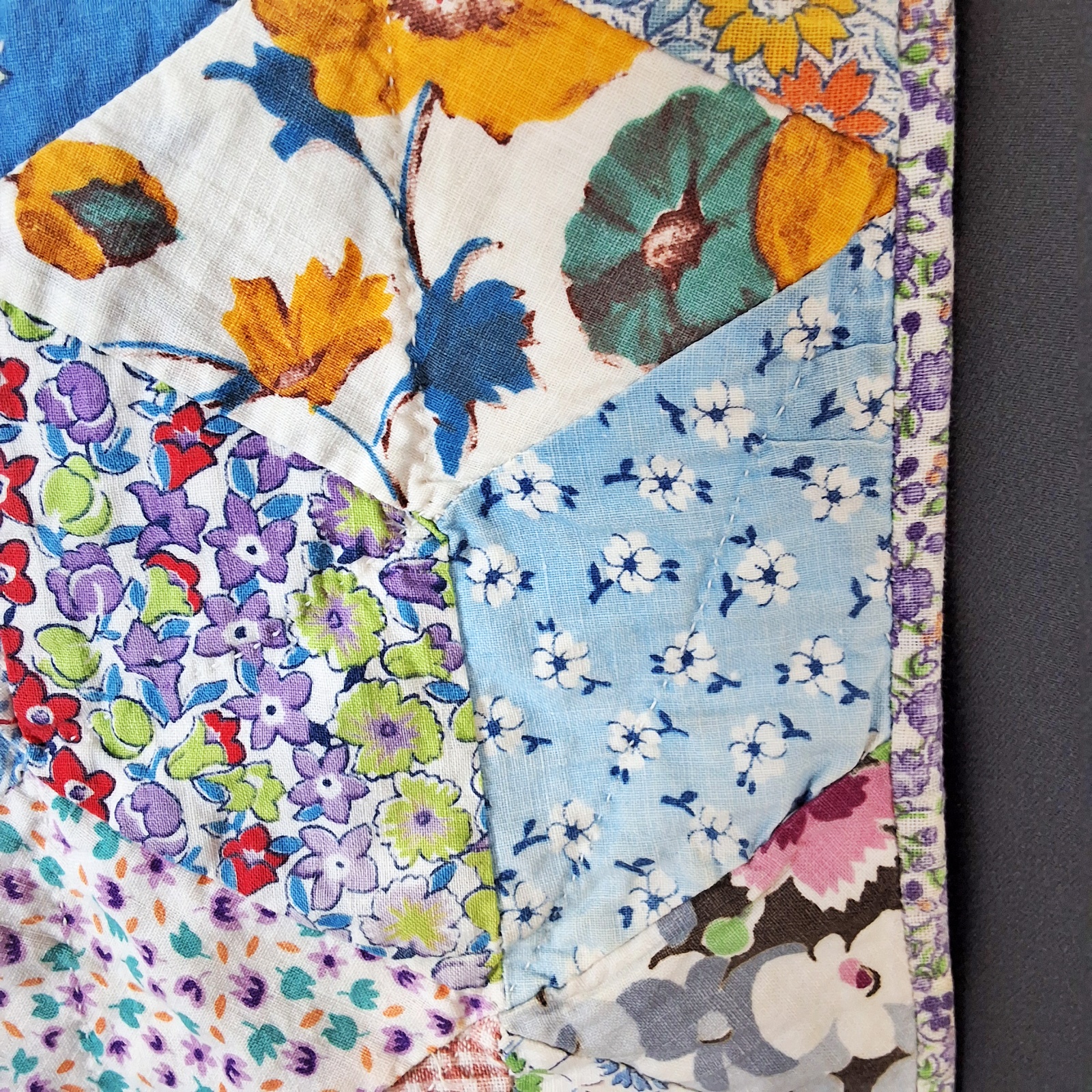 Vintage c1940 Tumbling Blocks Quilt