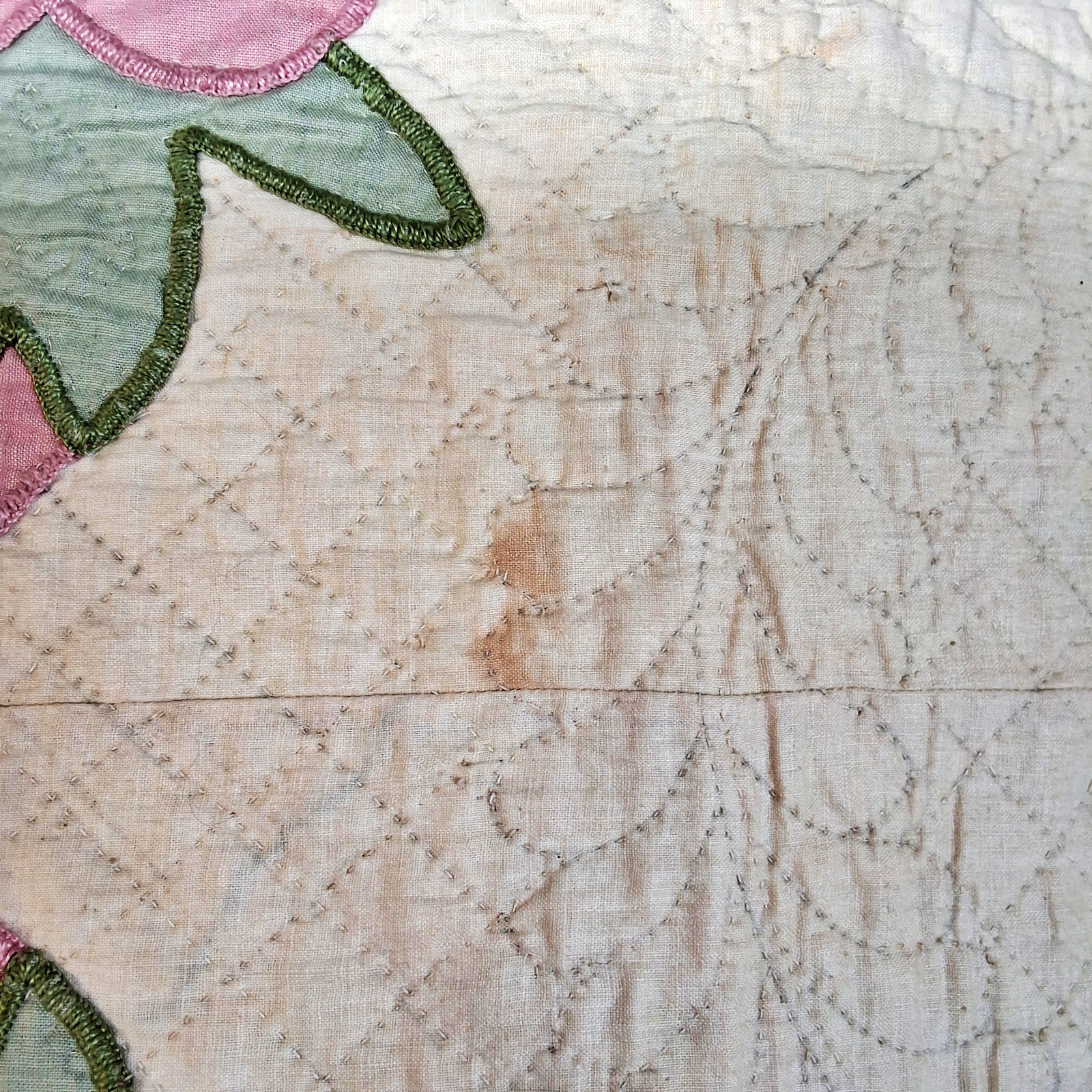 Vintage c1930 Rose of Sharon Quilt