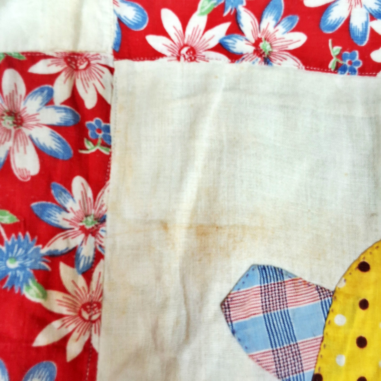 Vintage c1950 Turtle Summer Quilt