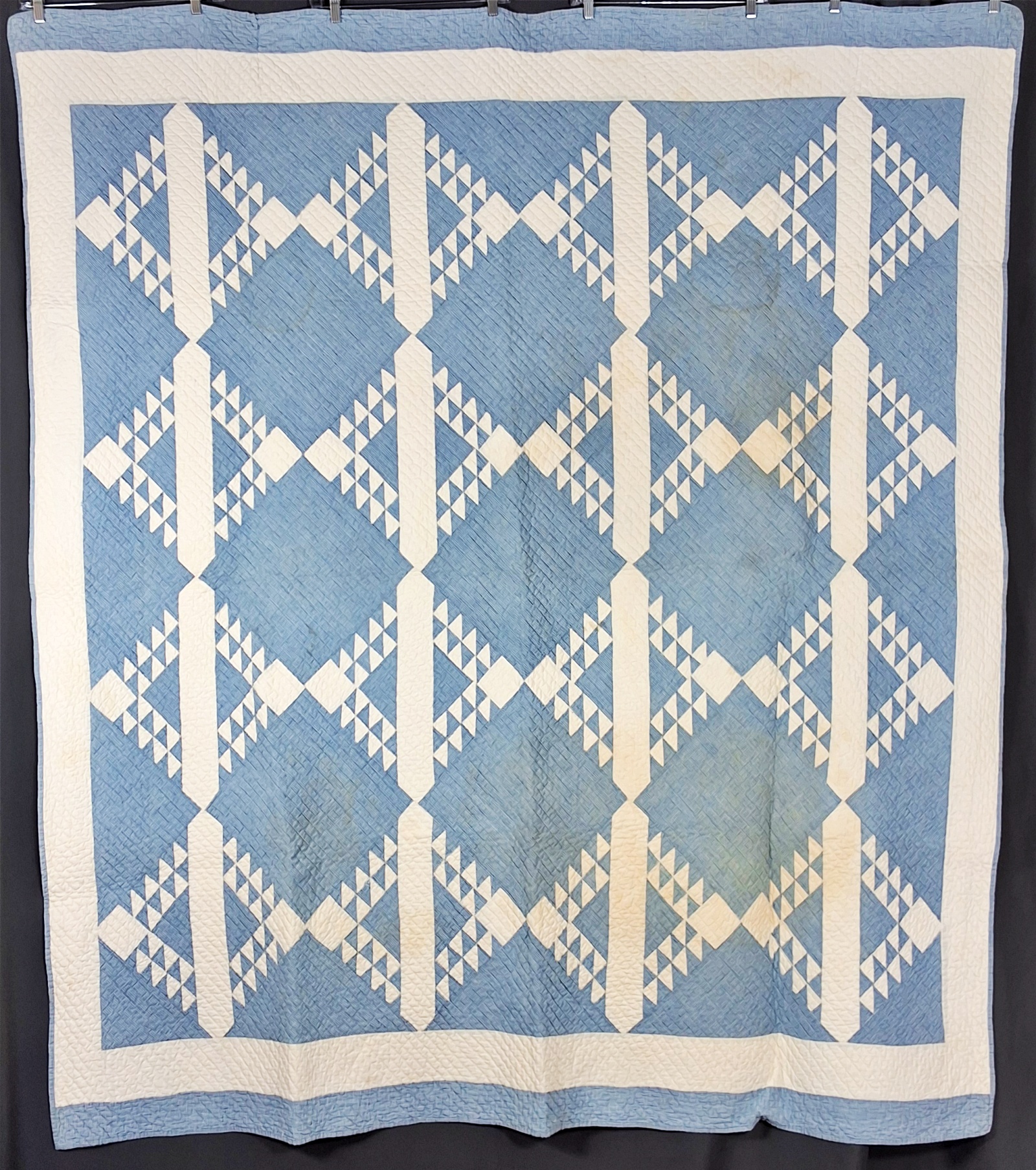 Vintage c1930 Primrose Path Quilt