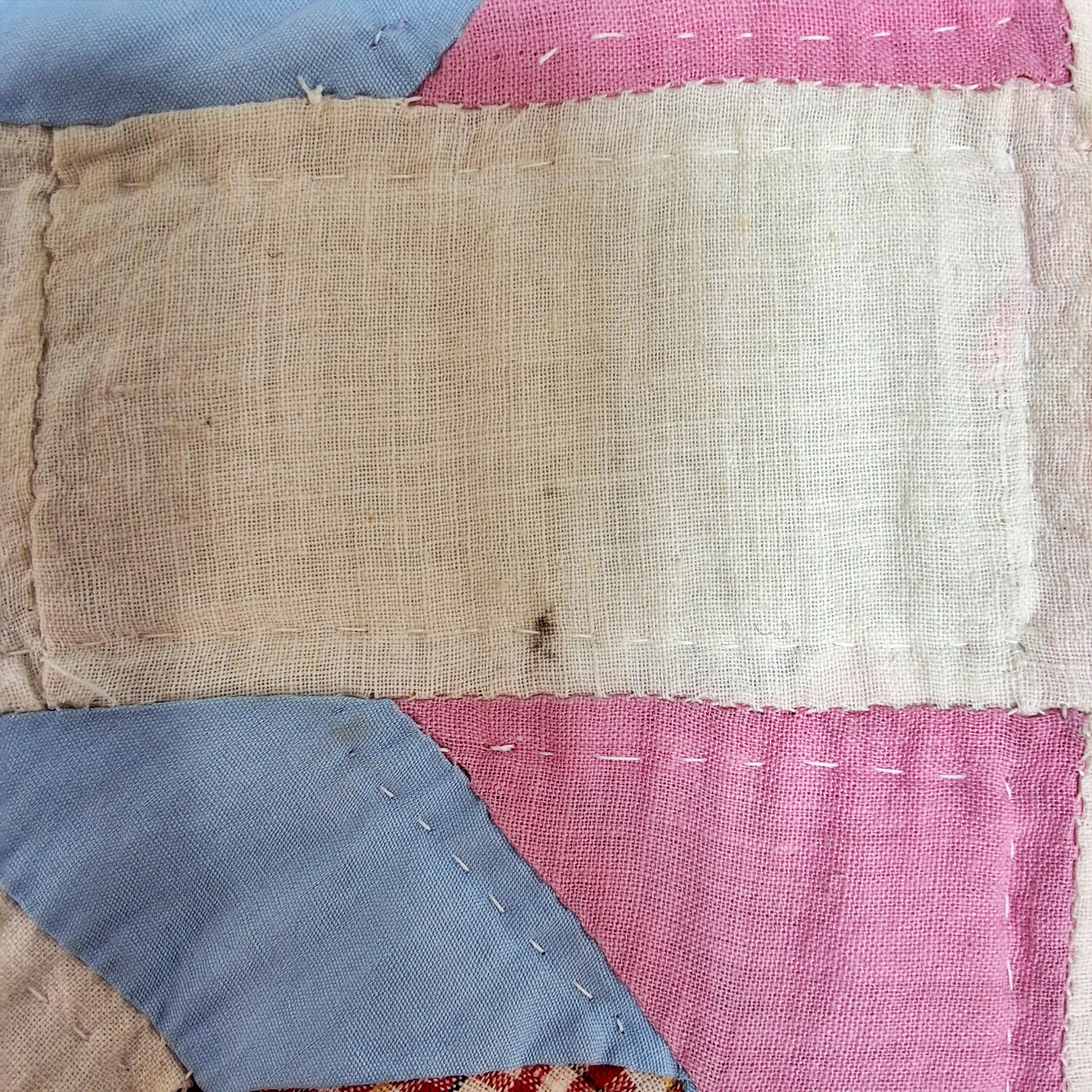 Vintage c1940 Turkey Tracks Quilt