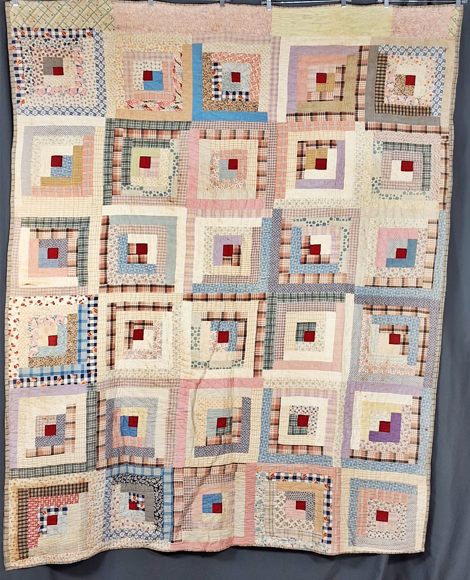 Vintage c1940 Log Cabin Quilt