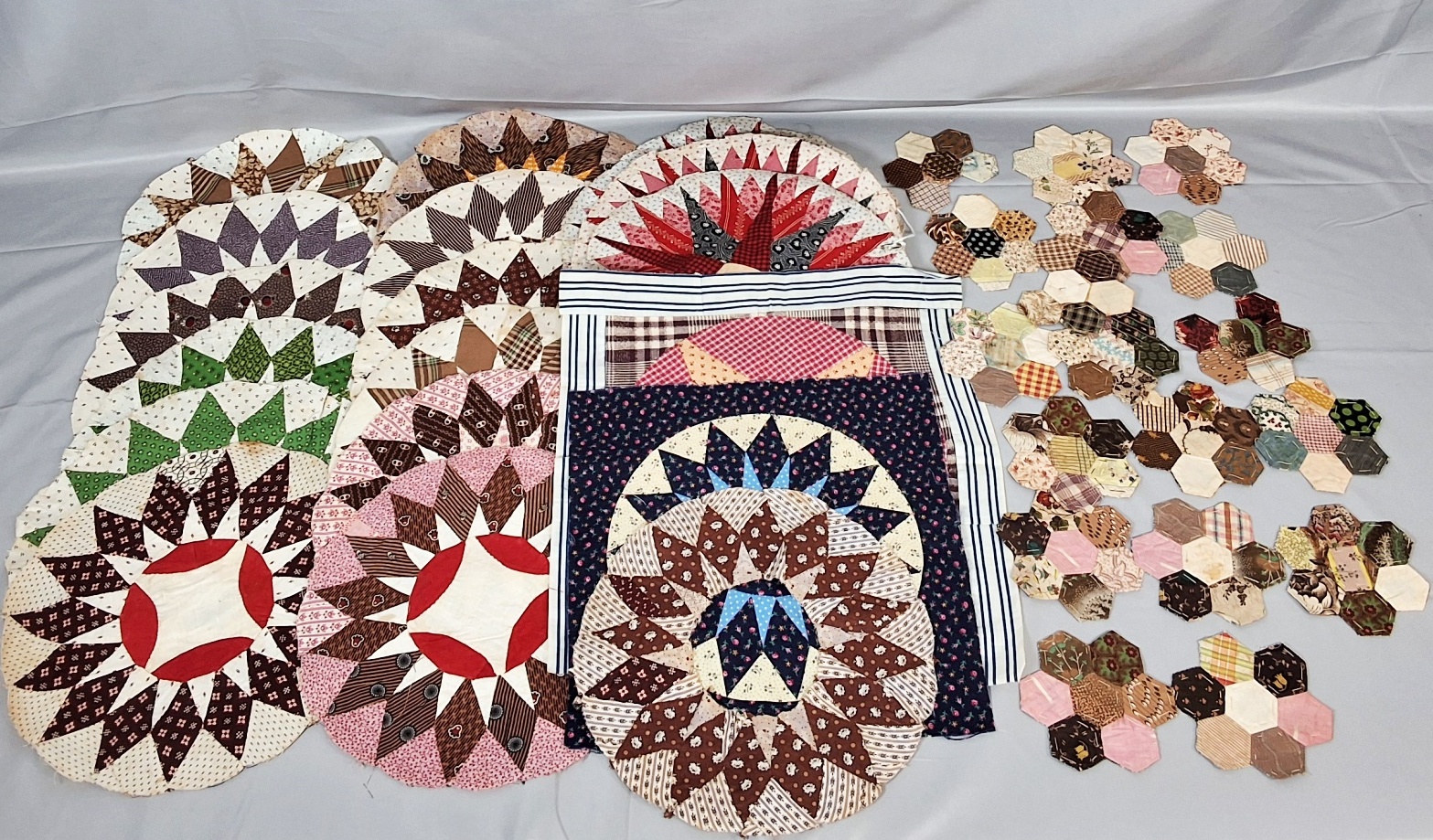 Antique Hexagon and Circle Quilt Blocks