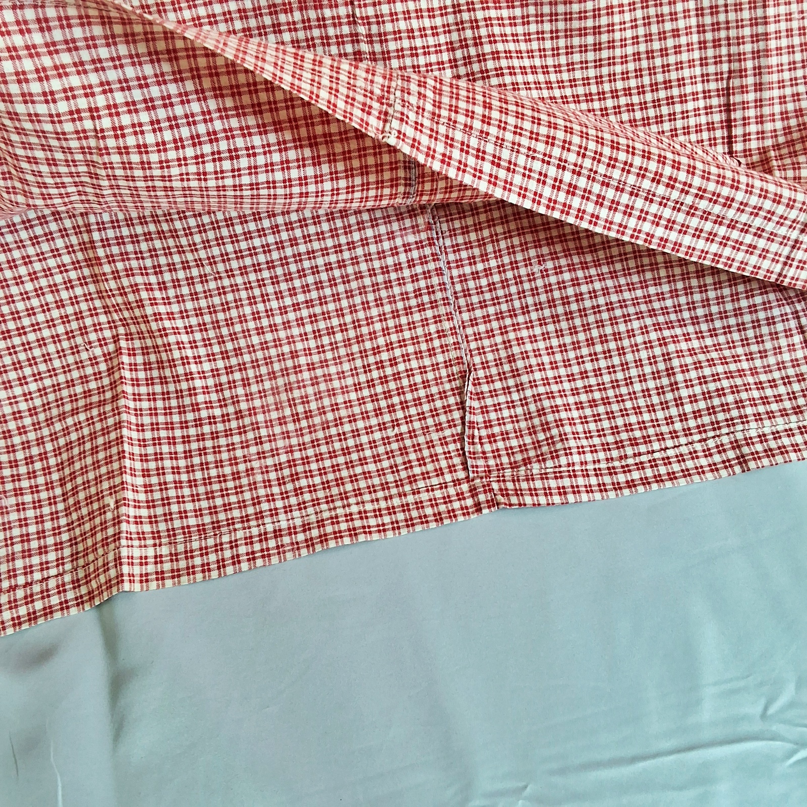 3 Vintage Red Tick Duvets