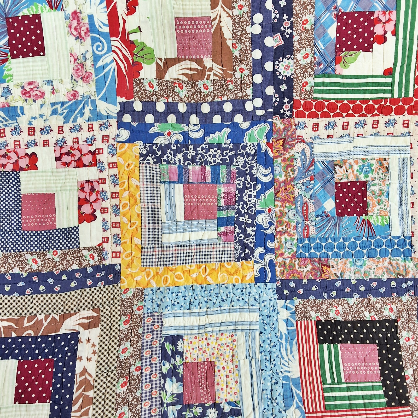 2 Vintage c1940s Log Cabin Quilts