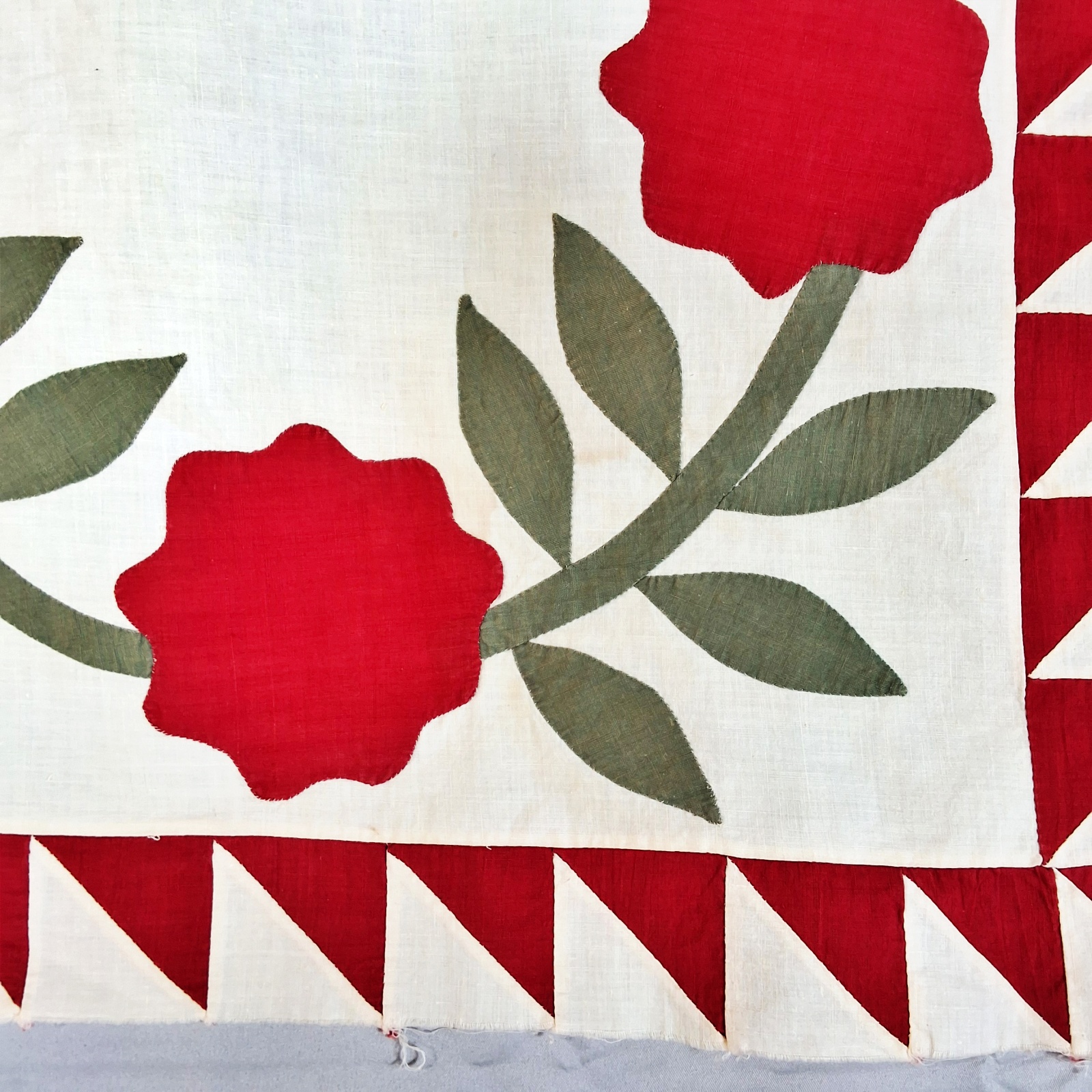 Antique 1870s Rose Wreath Quilt Top