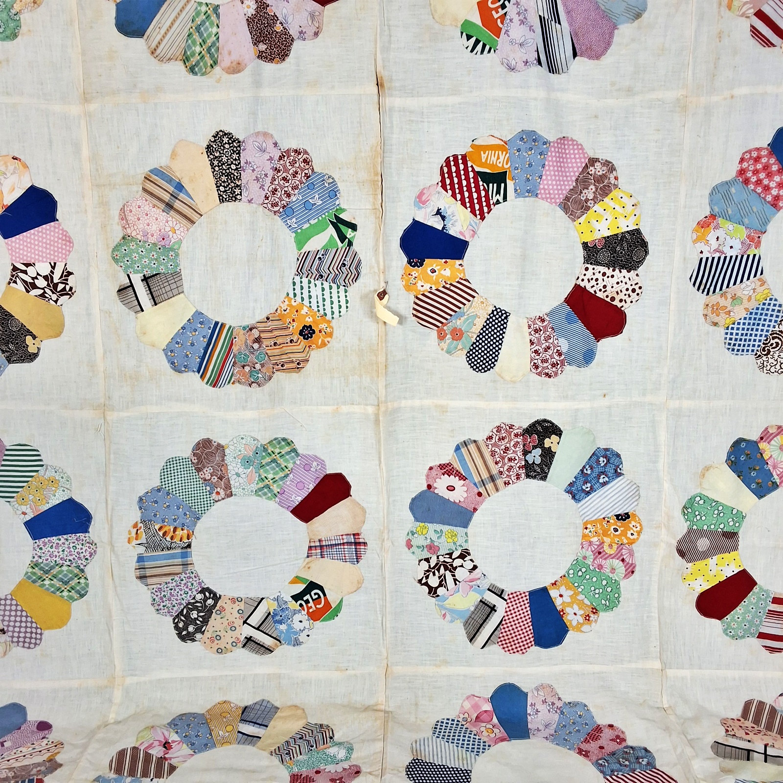 Vintage 1930s Dresden Plate Quilt Top
