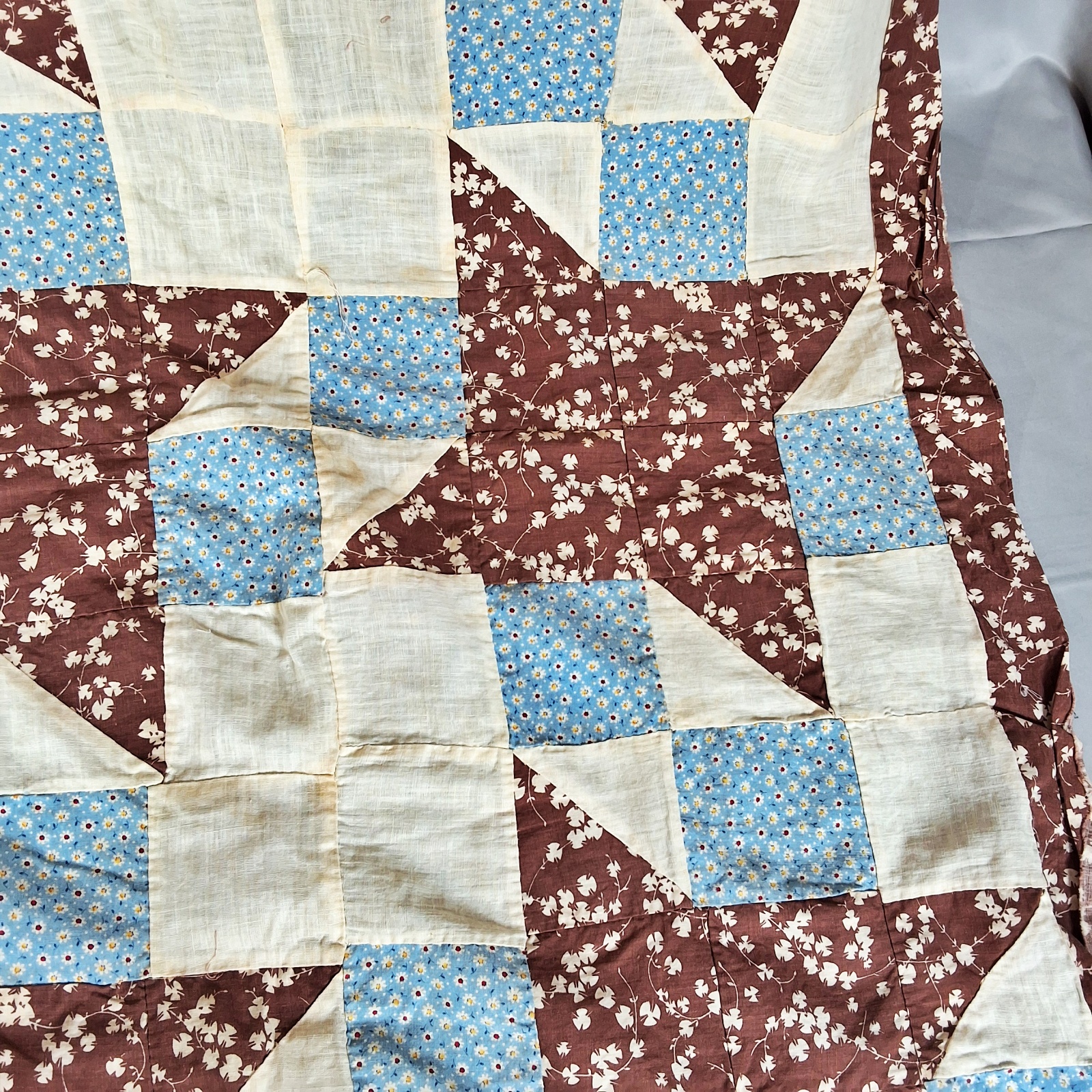 Vintage 1940s Pin Wheel Quilt Top