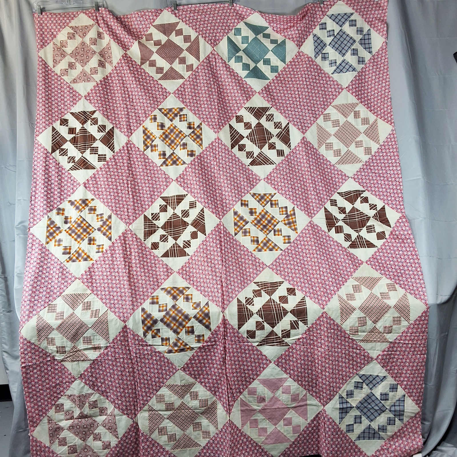 Vintage c1940 Aunt Vina's Favorite Quilt Top