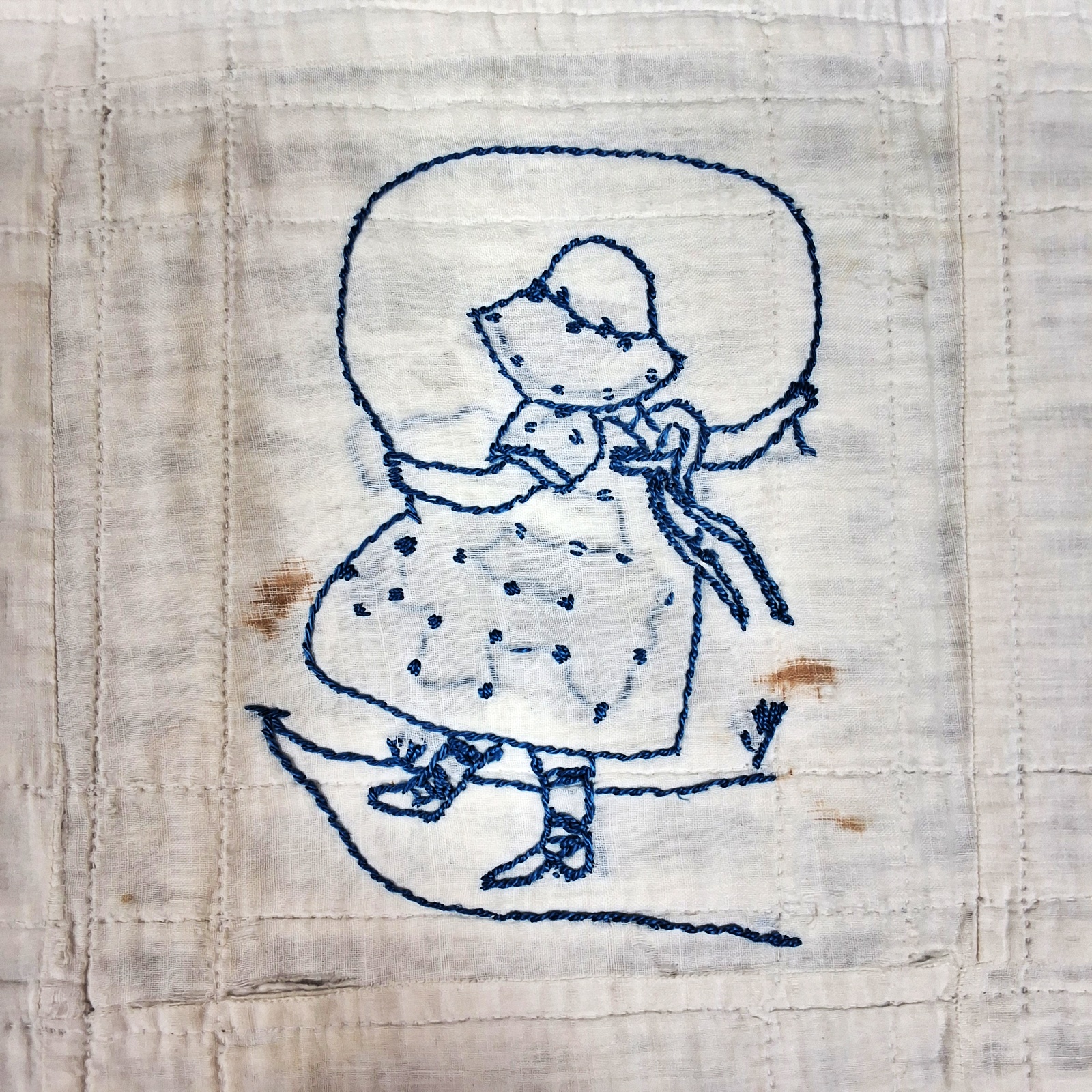 Vintage c1940 Bluework Quilt