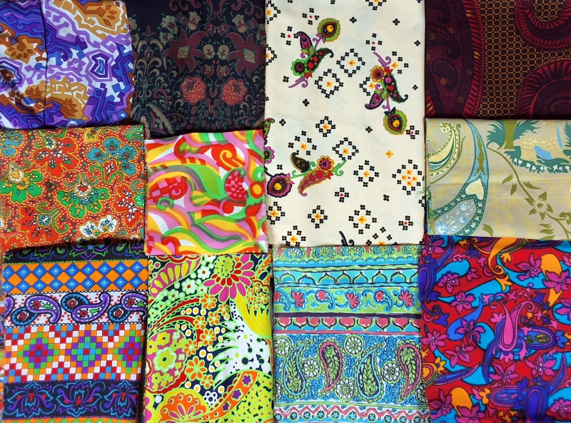 Vintage Paisley Fabrics - 11 Pieces