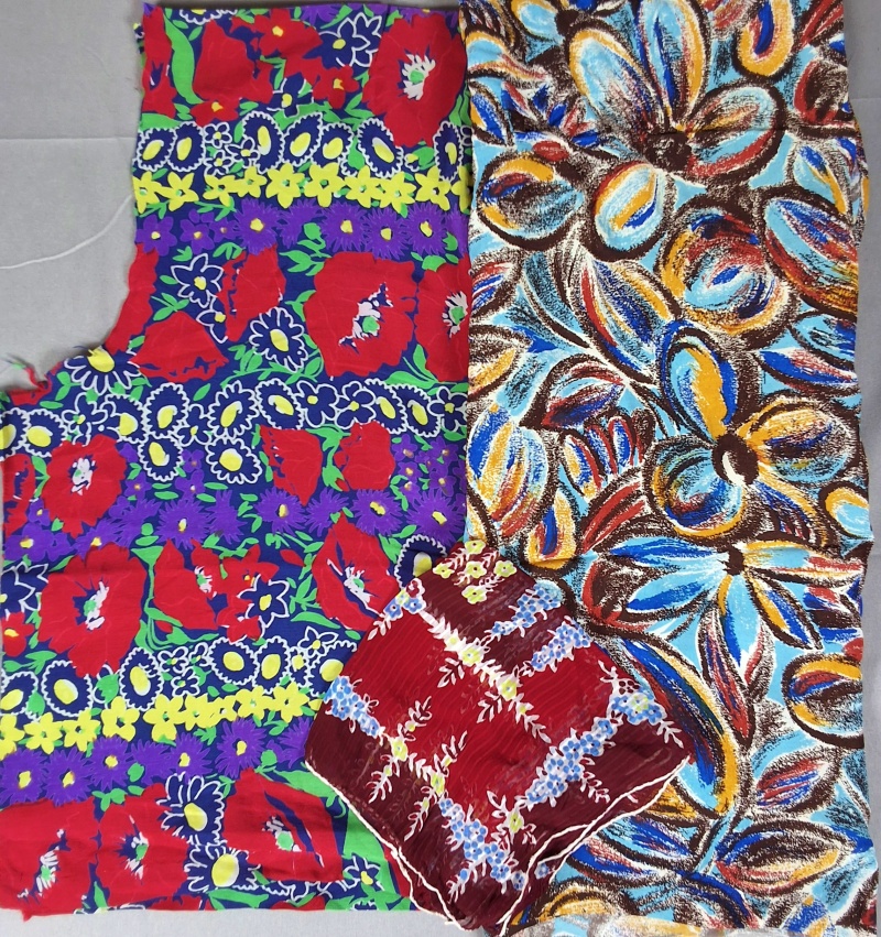 Vintage Floral Fabrics - 19 Pieces