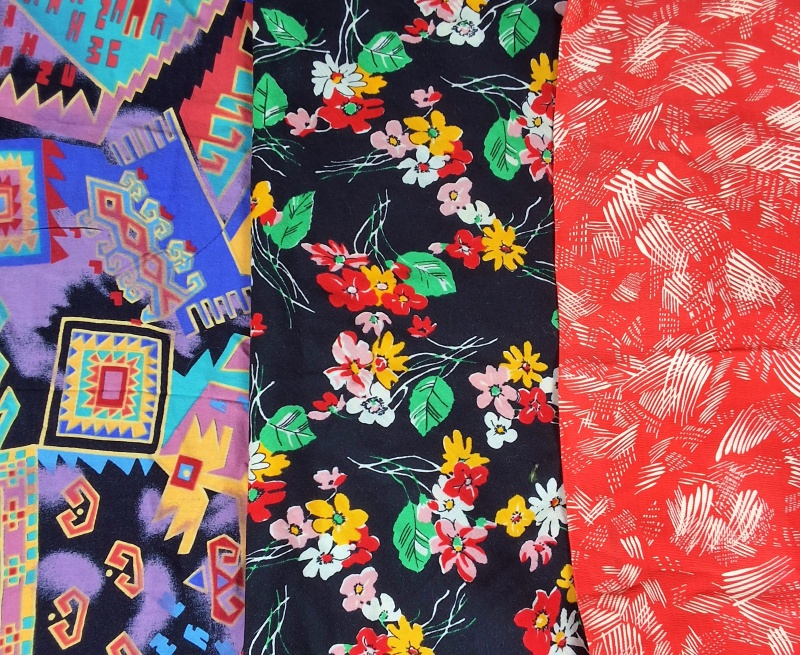 Vintage Floral Fabrics - 19 Pieces