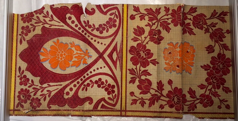 Antique Mise-en-Carte - Red Flower Wreath