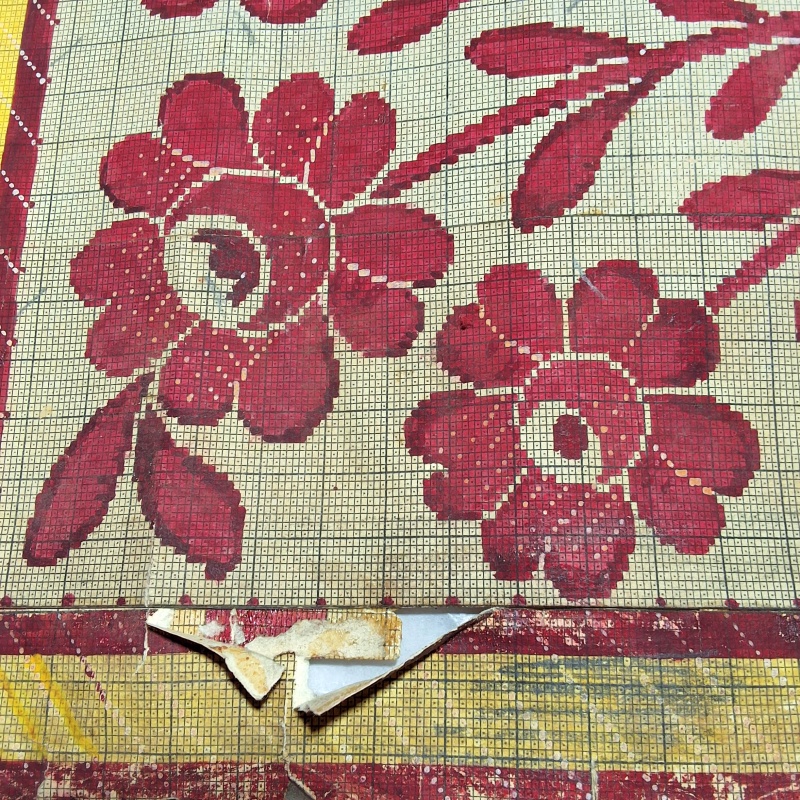 Antique Mise-en-Carte - Red Flower Wreath