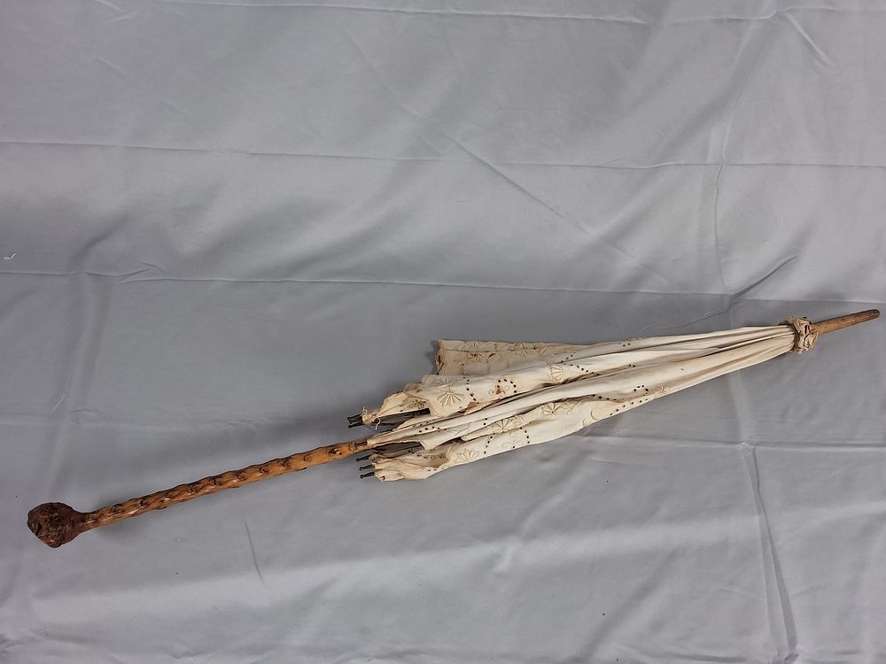 Lot 8: Antique 1880s Victorian Parasol with Gnarled Wood