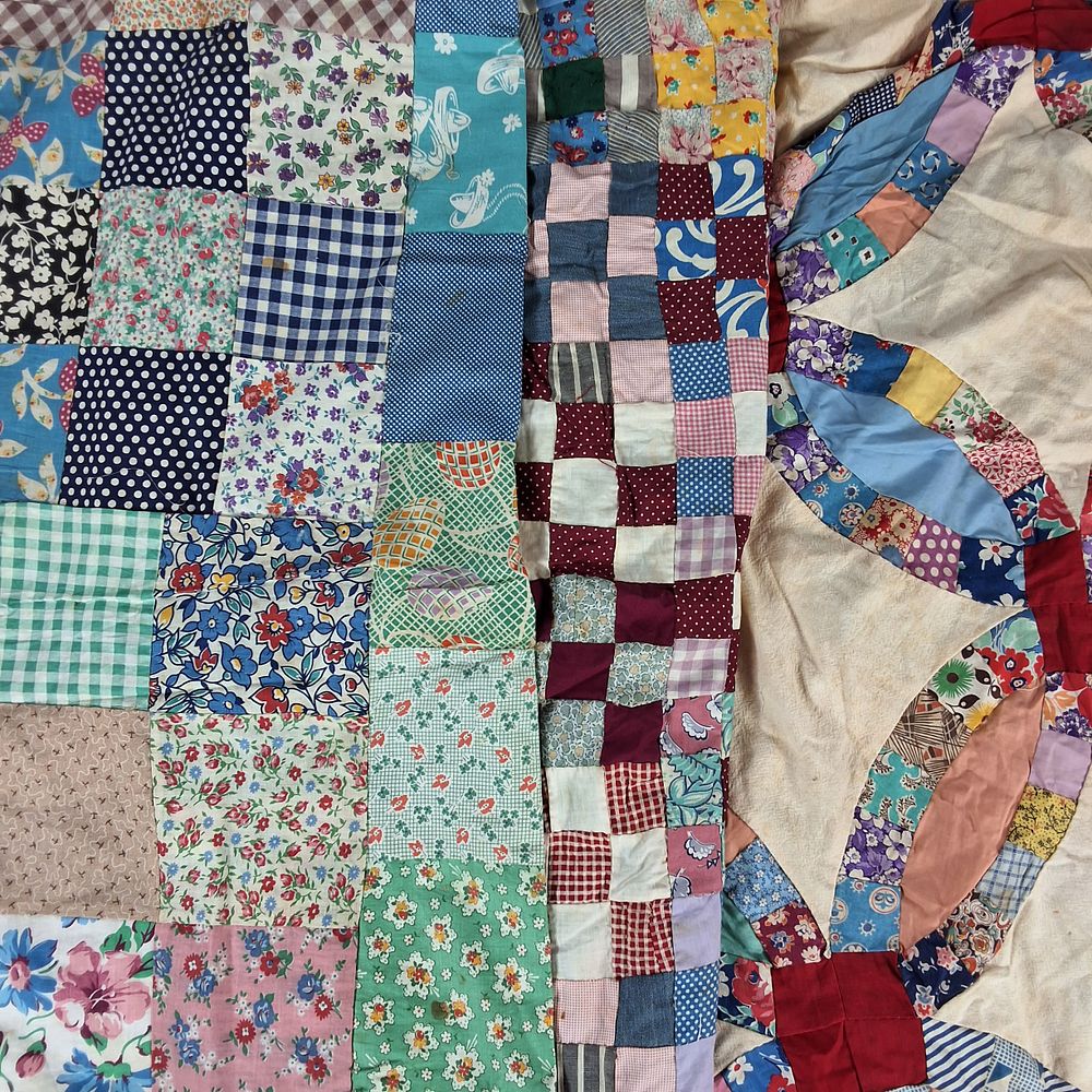 Lot 25: 20th Century Quilt Tops and Fragments
