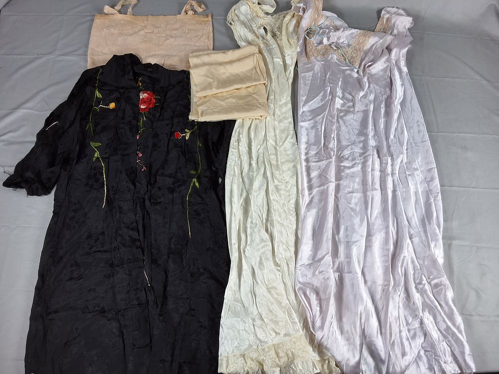 Lot 22: Vintage Robe, Scarf, Bodice, and 2 Nightgowns