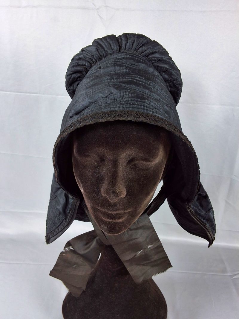 Lot 21: Antique Drawn Bonnet