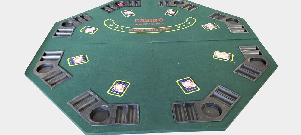 Lot 489: Fat Cat Octagon Folding Poker and Games Table Topper