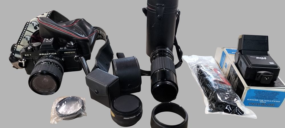 Lot 362: A Collection of Praktica BC 1 Electronic 35mm SLR Photographic Equipment and Accessories