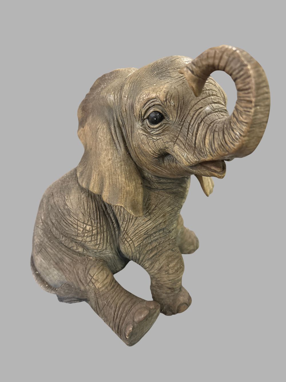 Lot 411: The Leonardo Collection Baby Elephant Resin Figurine