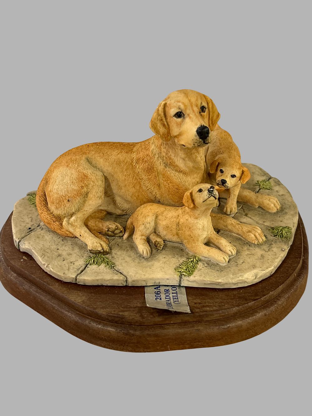 Lot 430: Border Fine Arts Labrador and Pups Figurine by Anne Butler Model 206A 1989