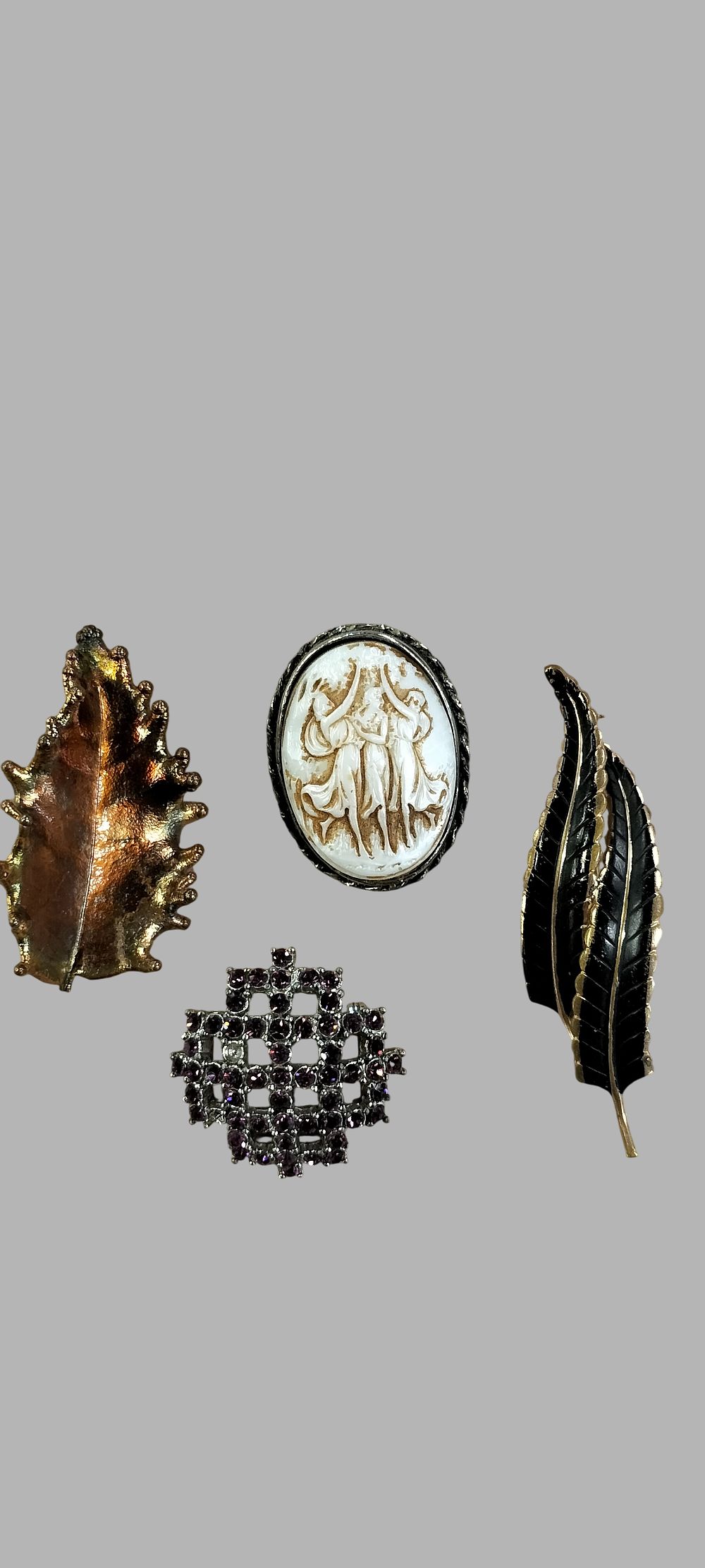 Lot 440: A Group of Vintage Costume Jewellery Brooches including a W. Germany Marked Example