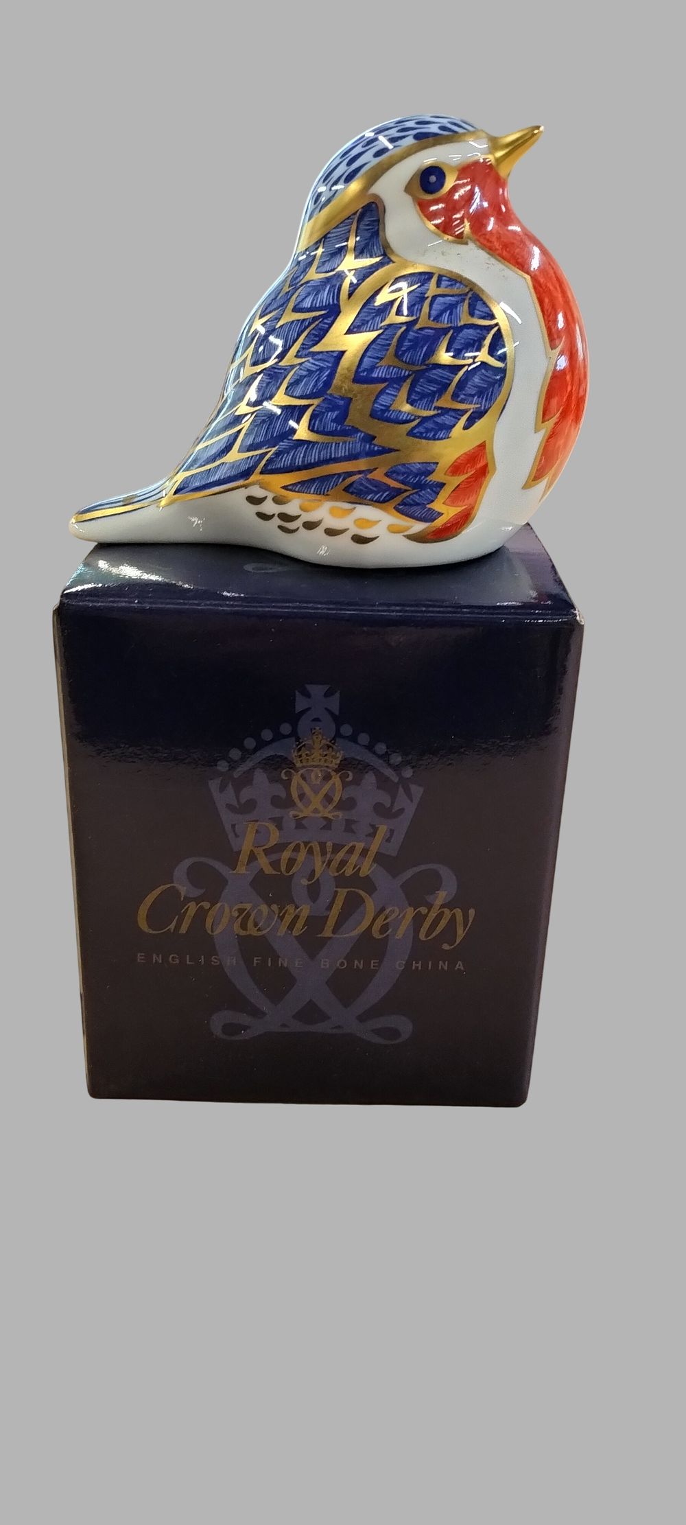 Lot 455: Royal Crown Derby Robin Paperweight with Original Box