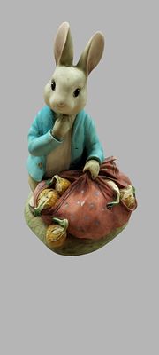 Border Fine Arts Beatrix Potter Peter Rabbit with Bag of Onions Money Box 1994