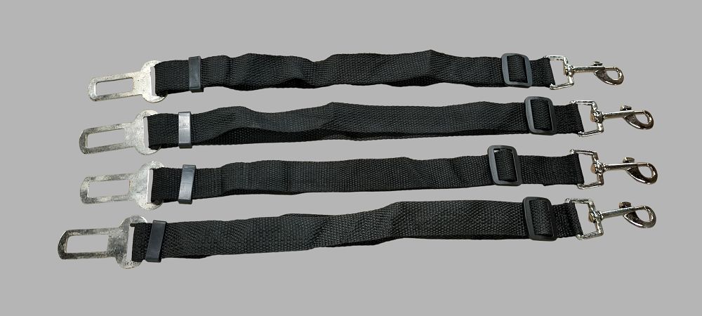 Lot 213: Four Universal Adjustable Pet Car Seat Belt Safety Leads