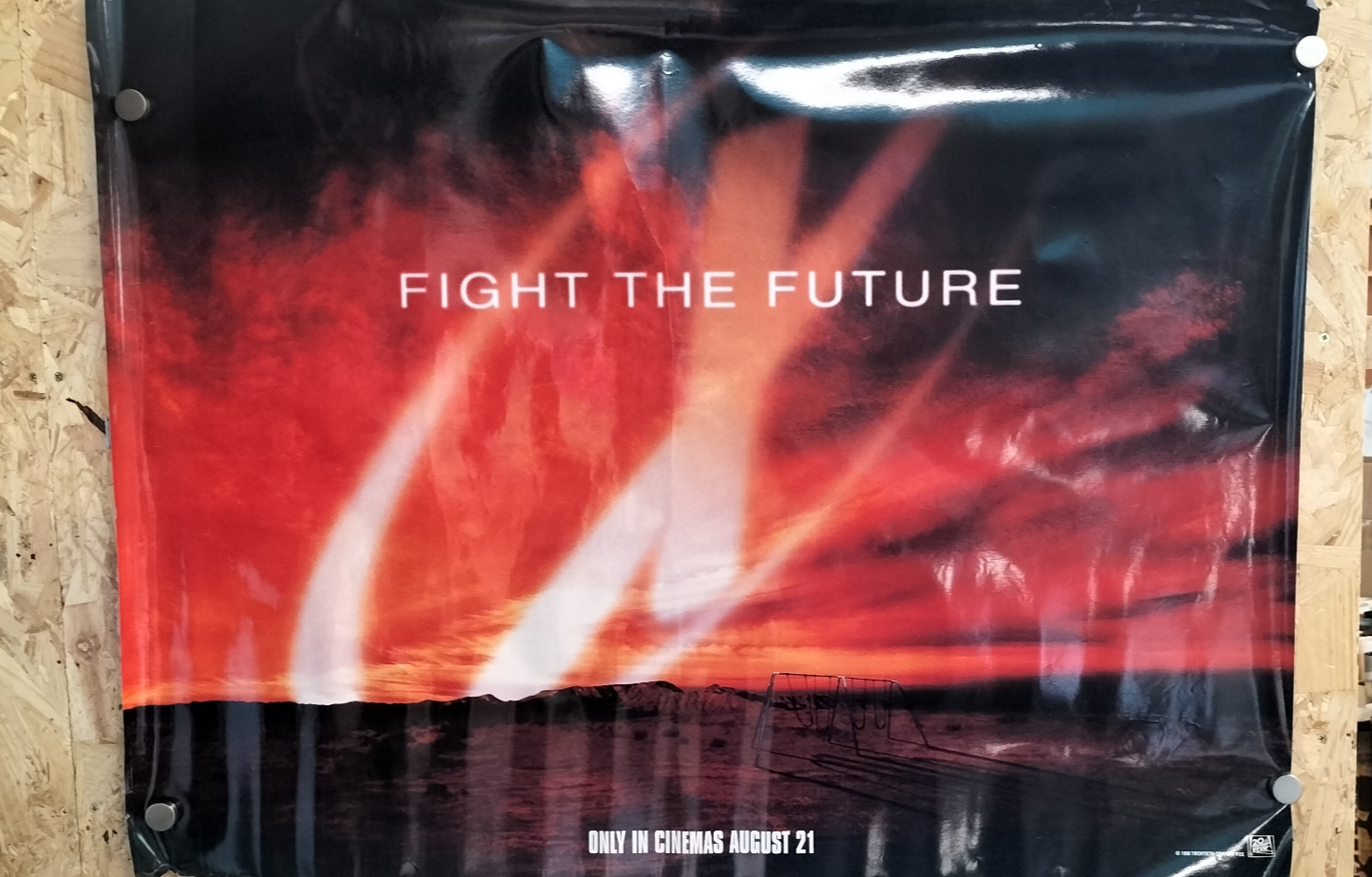A 1998 Twentieth Century Fox The X-Files: Fight the Future Cinema UK Quad Teaser Poster