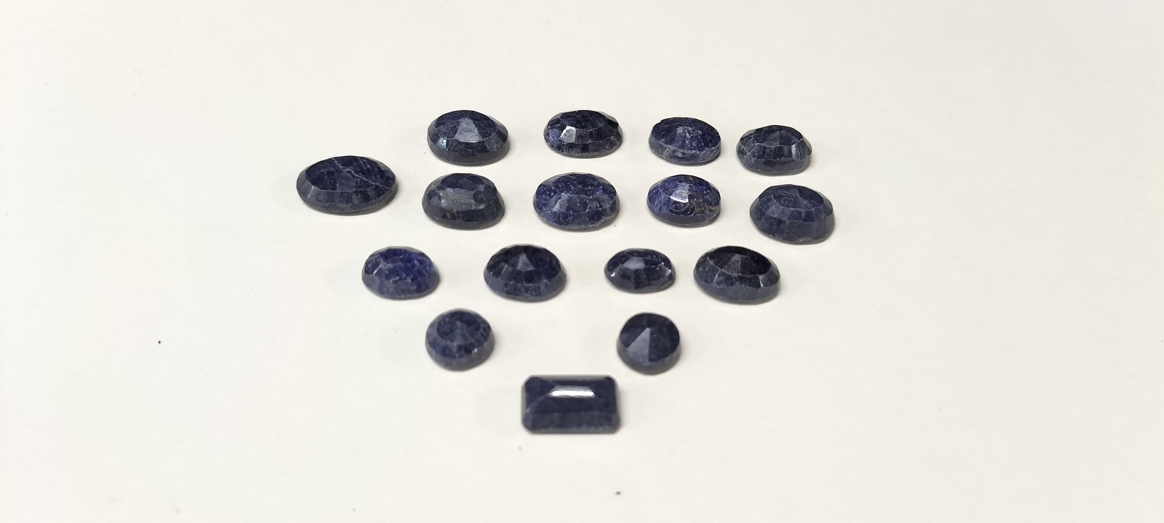 15 Mixed Cut Lapis Lazuli Faceted Gemstones. 76.30 ct