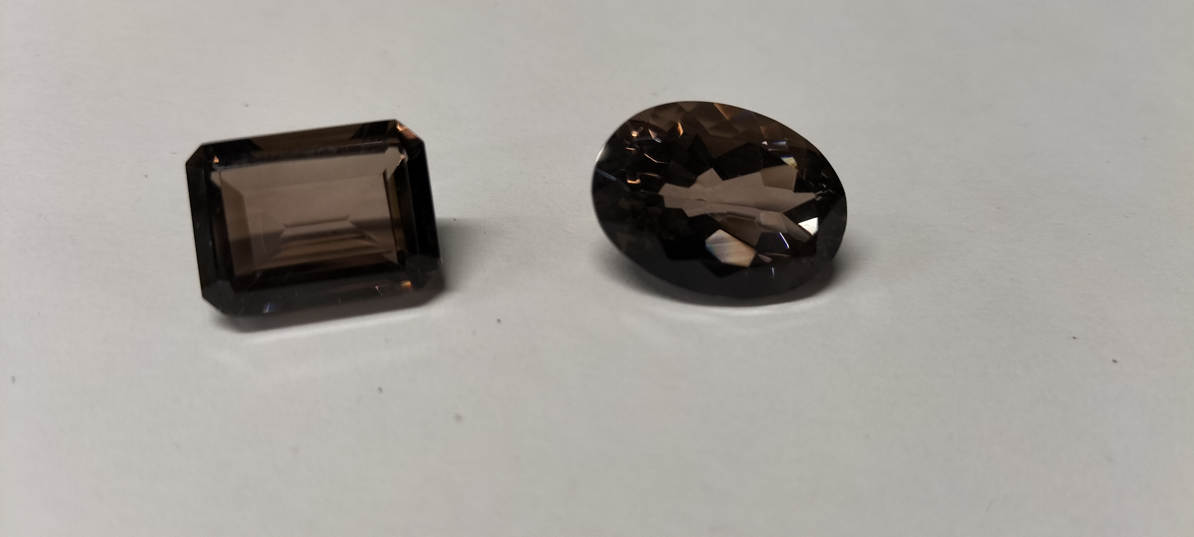 A Pair of Faceted Chocolate Topaz Gemstones. 23.25 ct