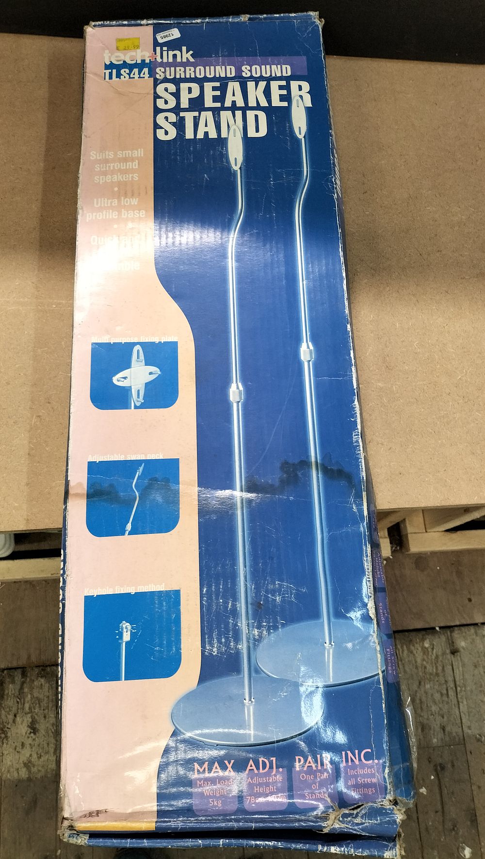 Lot 243: A Pair of Tech-link Metal Surround Sound Speaker Stands, TLS44