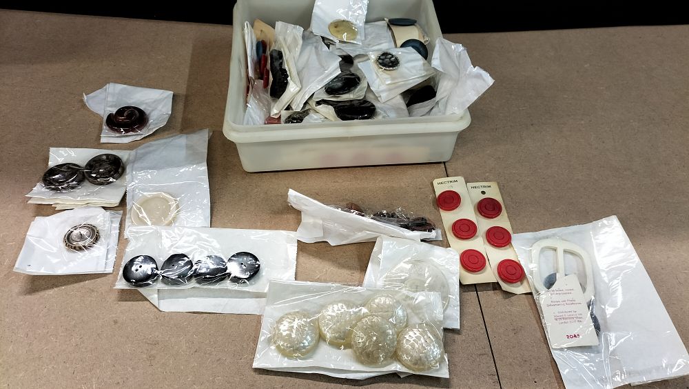 Lot 339: A Collection of Vintage Hectrim and Assorted Plastic Buttons and Buckles