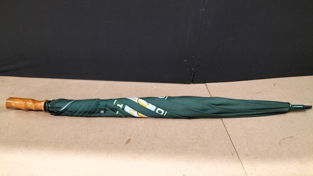 Lot 173: Skoda Auto 100 Years Commemorative Green Golf Umbrella