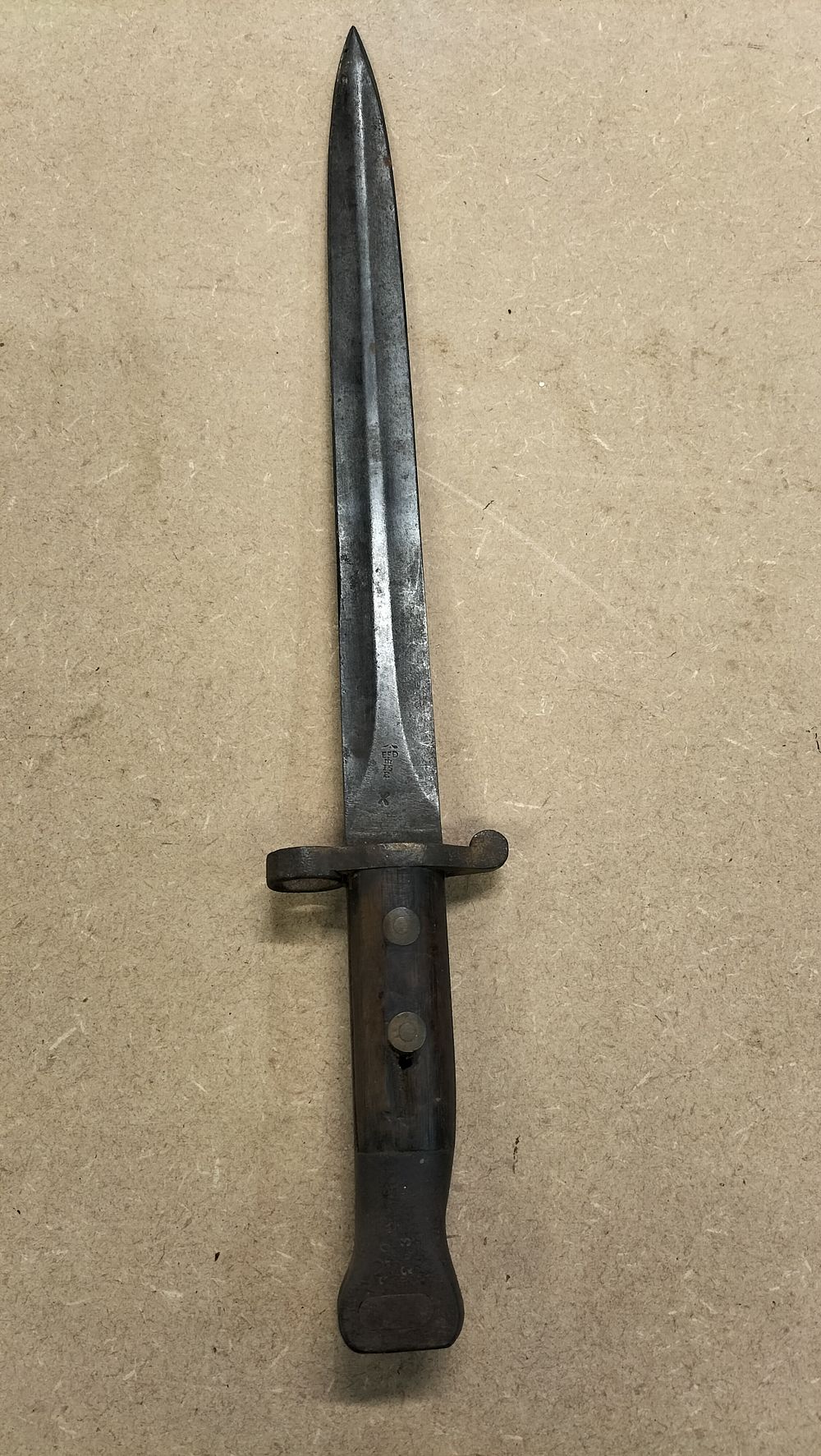 Lot 186: A British Pattern 1888 MK II Lee-Metford Bayonet Marked EFD