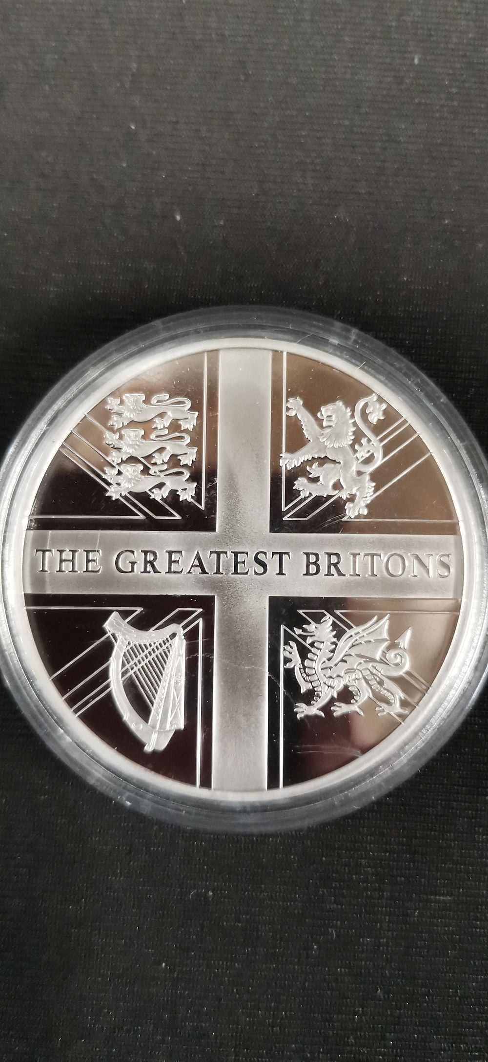 Lot 218: The Greatest Britons Queen Elizabeth I Silver Plated Commemorative Medal