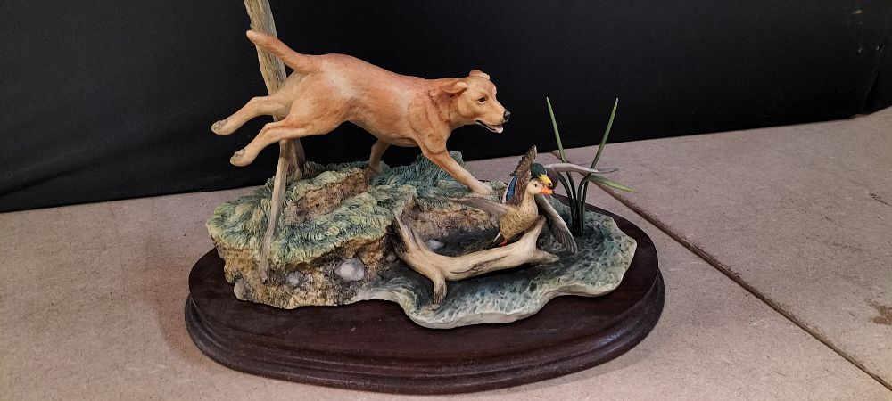 Lot 258: A Border Fine Arts Painted Resin Figurine, Disturbing The Peace
