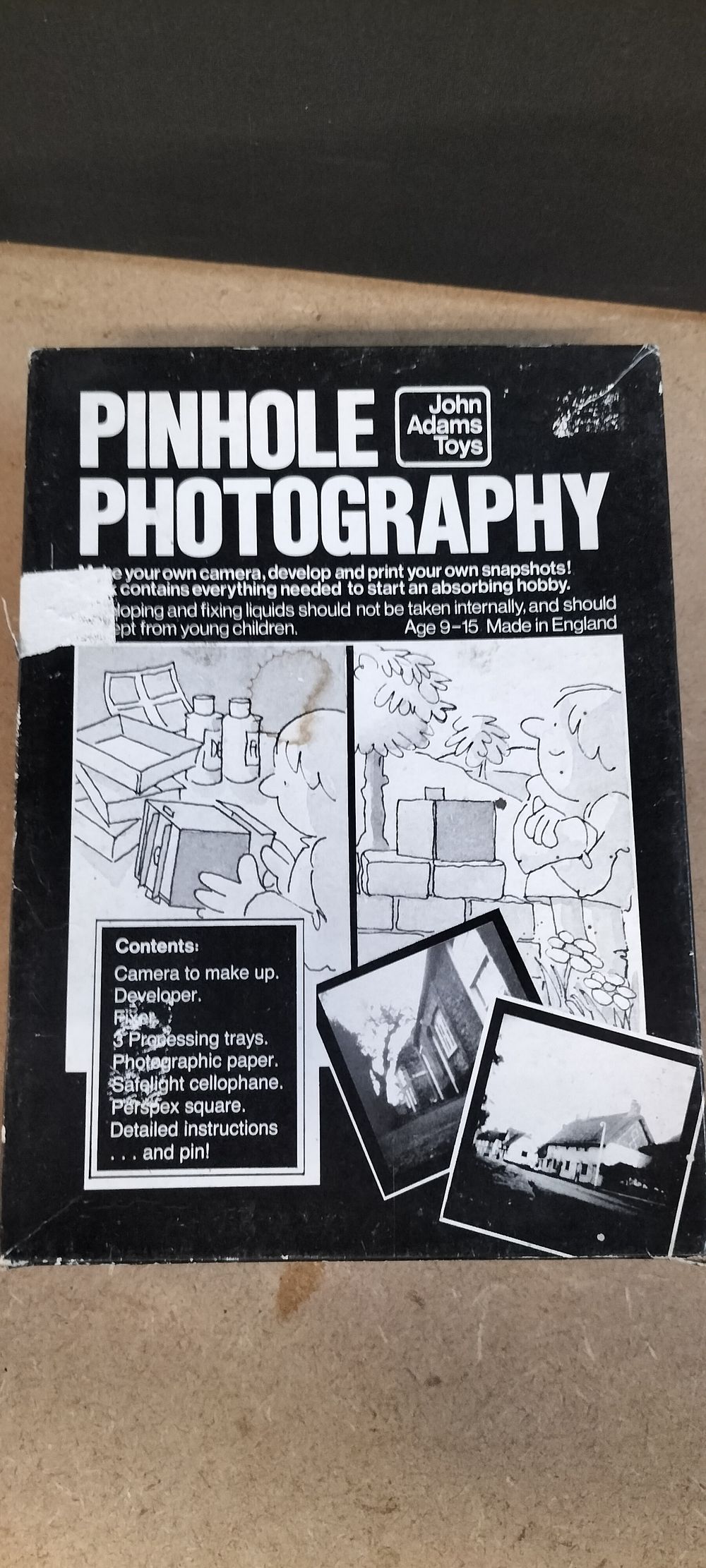 Lot 328: One Vintage John Adams Toys Card Paper and Plastic Pinhole Photography Kit