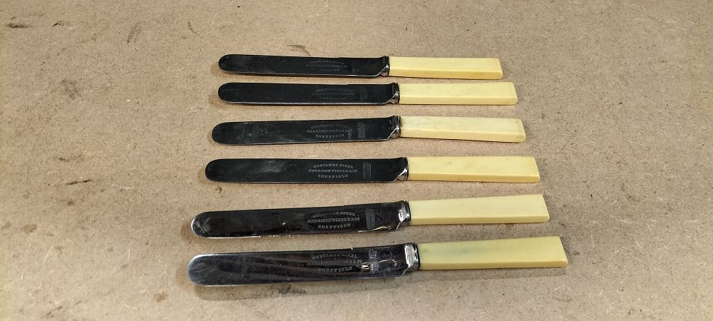 Lot 260: A Set of 6 Harrison Fisher & Co Sheffield Rustless Steel Knives
