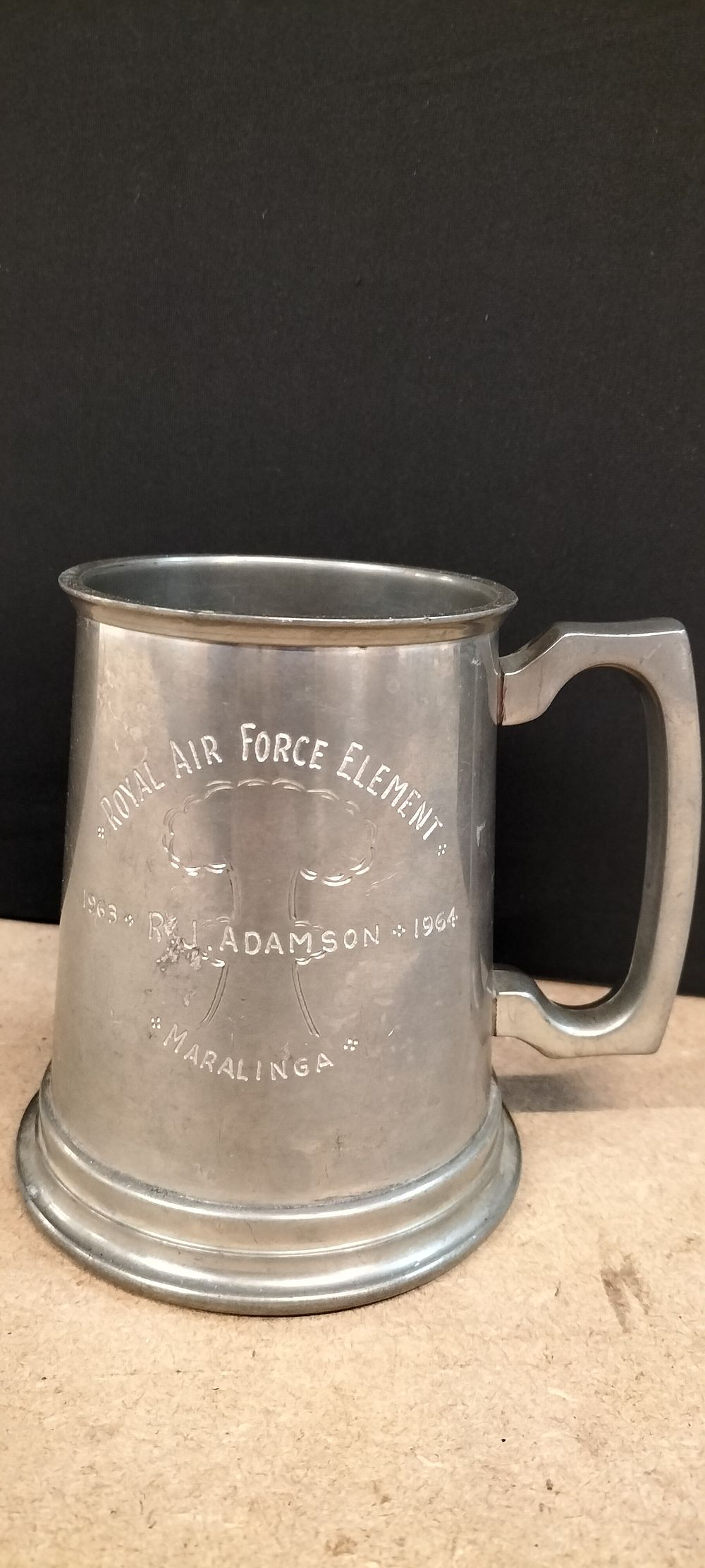 Lot 267: Huntly Super Fine Leadless Pewter Royal Air Force Element Maralinga Commemorative Tankard