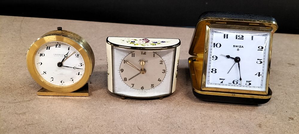 Lot 282: 3 Mixed Brass Cased Mechanical Travel and Bedside Alarm Clocks